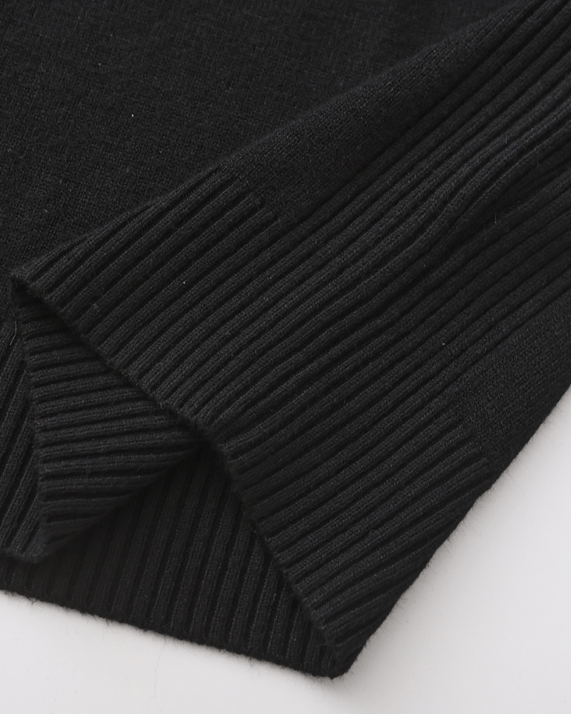 Olane Brand Men's Slim Fit Turtleneck Sweater - Elegant Beige Fine Knit for Business & Leisure BlackSMen's Sweaters