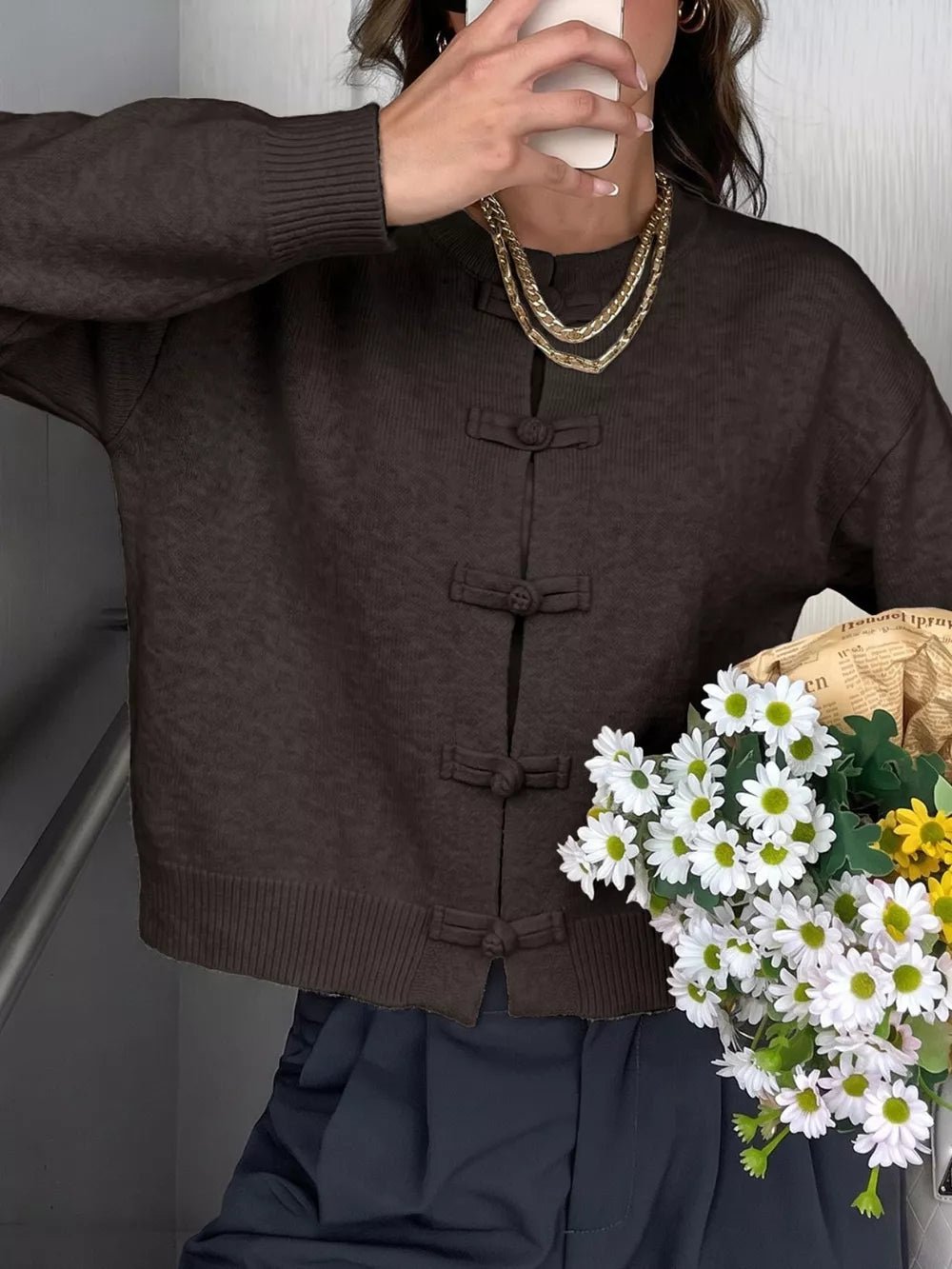 OLANE Classic Frog Knots Knitted Cardigan BeigeSWomen's Sweaters & Cardigans