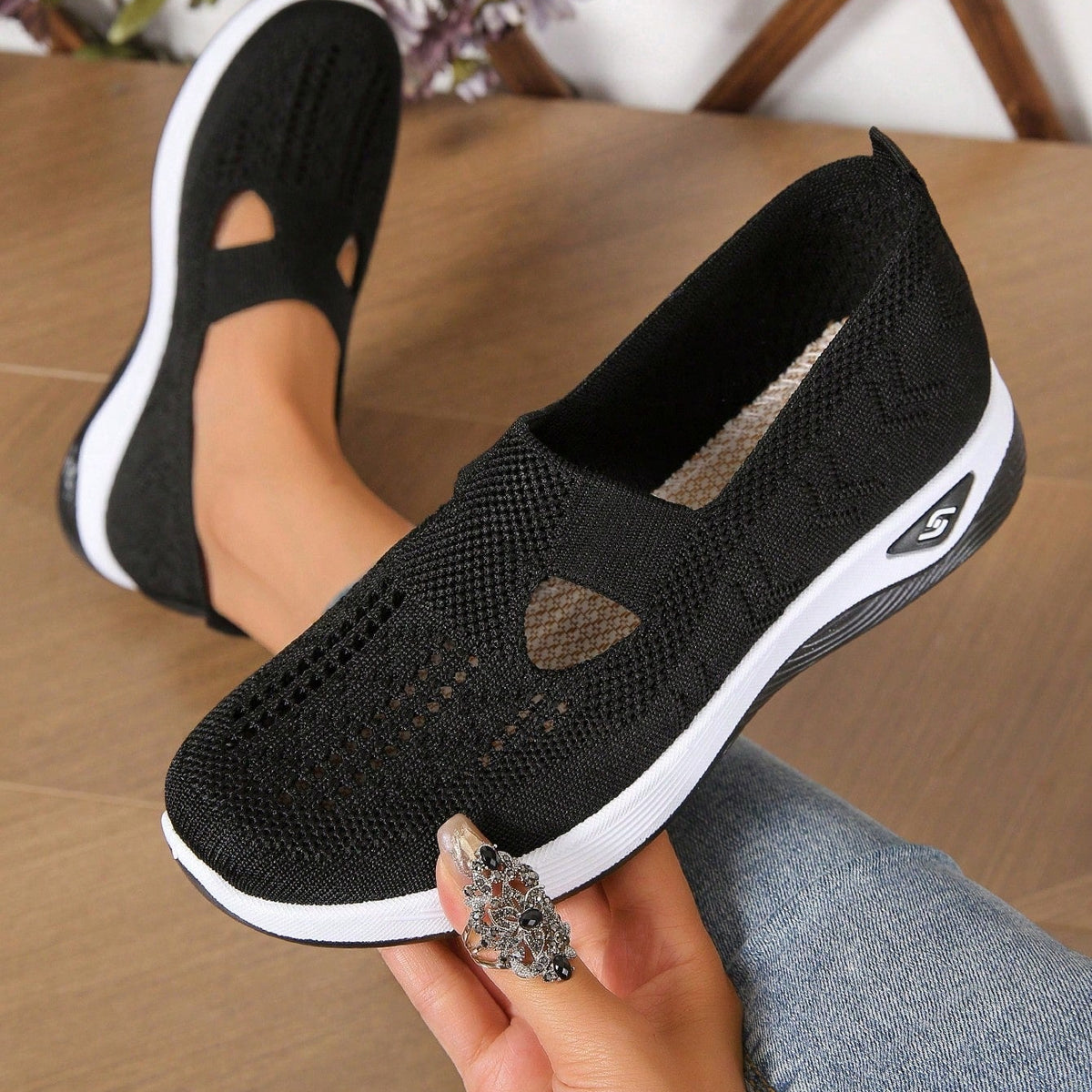 OLANE Comfort Slip-On Knitted Walking Shoe Black35/5Women's Shoes