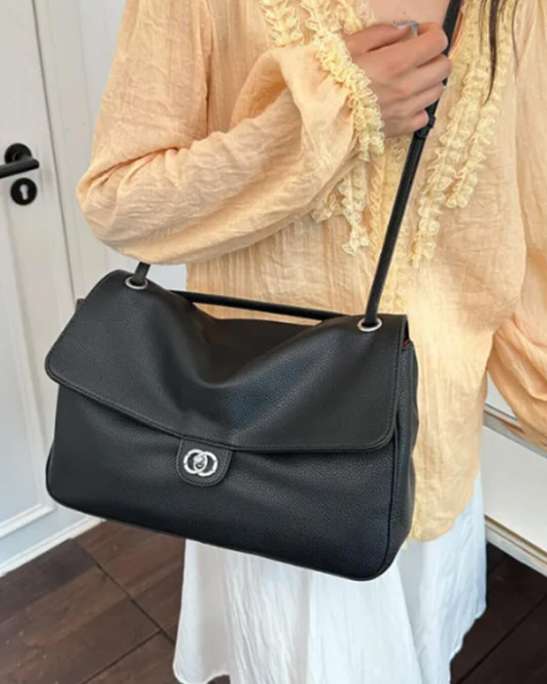 OLANE Elegant Buckle Flap Leather Shoulder Bag Black36×24×11 cmWomen's Handbags