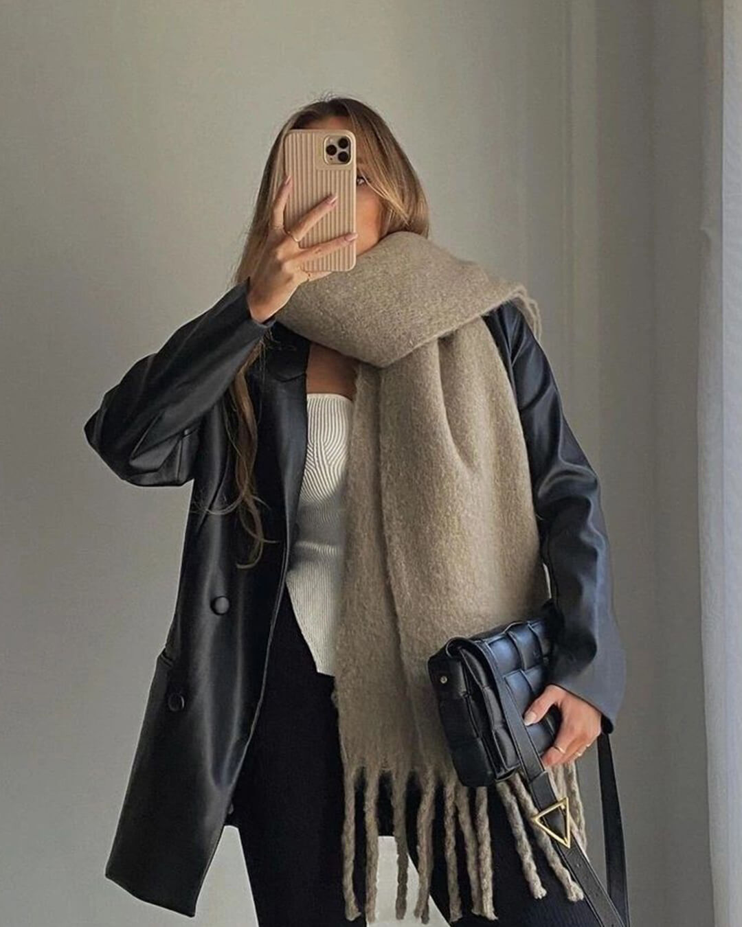OLANE Lightweight Tasseled Winter Scarf GreyAccessories