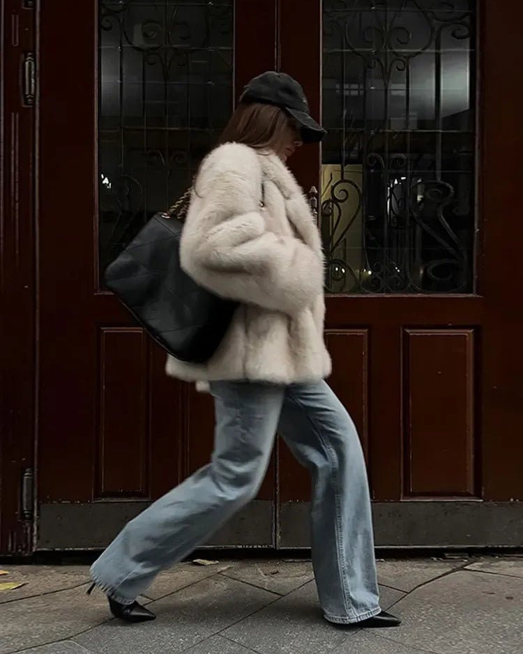 OLANE Long Plush Faux Fur Coat BeigeSWomen's Coats & Jackets