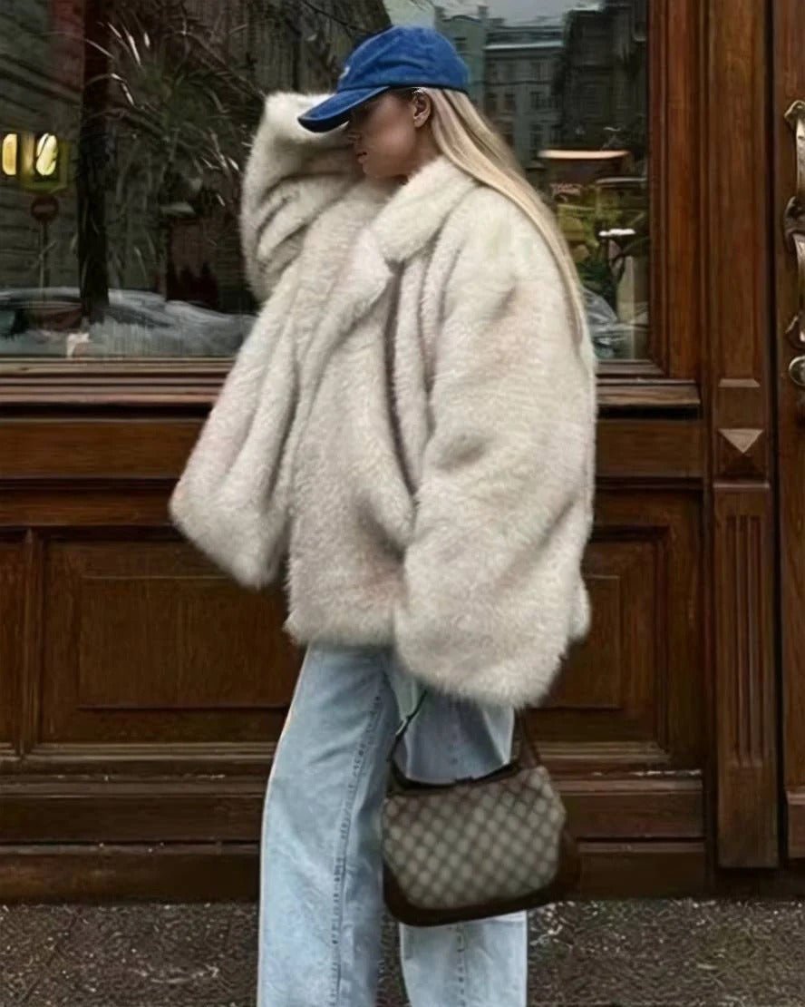 OLANE Long Plush Faux Fur Coat BeigeSWomen's Coats & Jackets