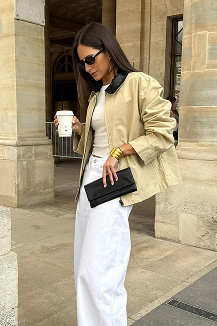 OLANE Stylish Contrast Collar Zip-Up Jacket BeigeSJacket