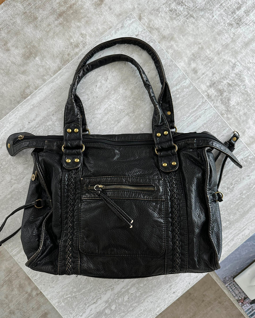 OLANE Vegan Leather Shoulder Bag BlackBag