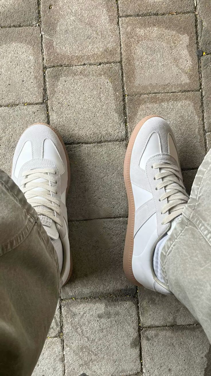 OLANE Durable Retro Canvas Low - Top Sneakers White37Men's Shoes