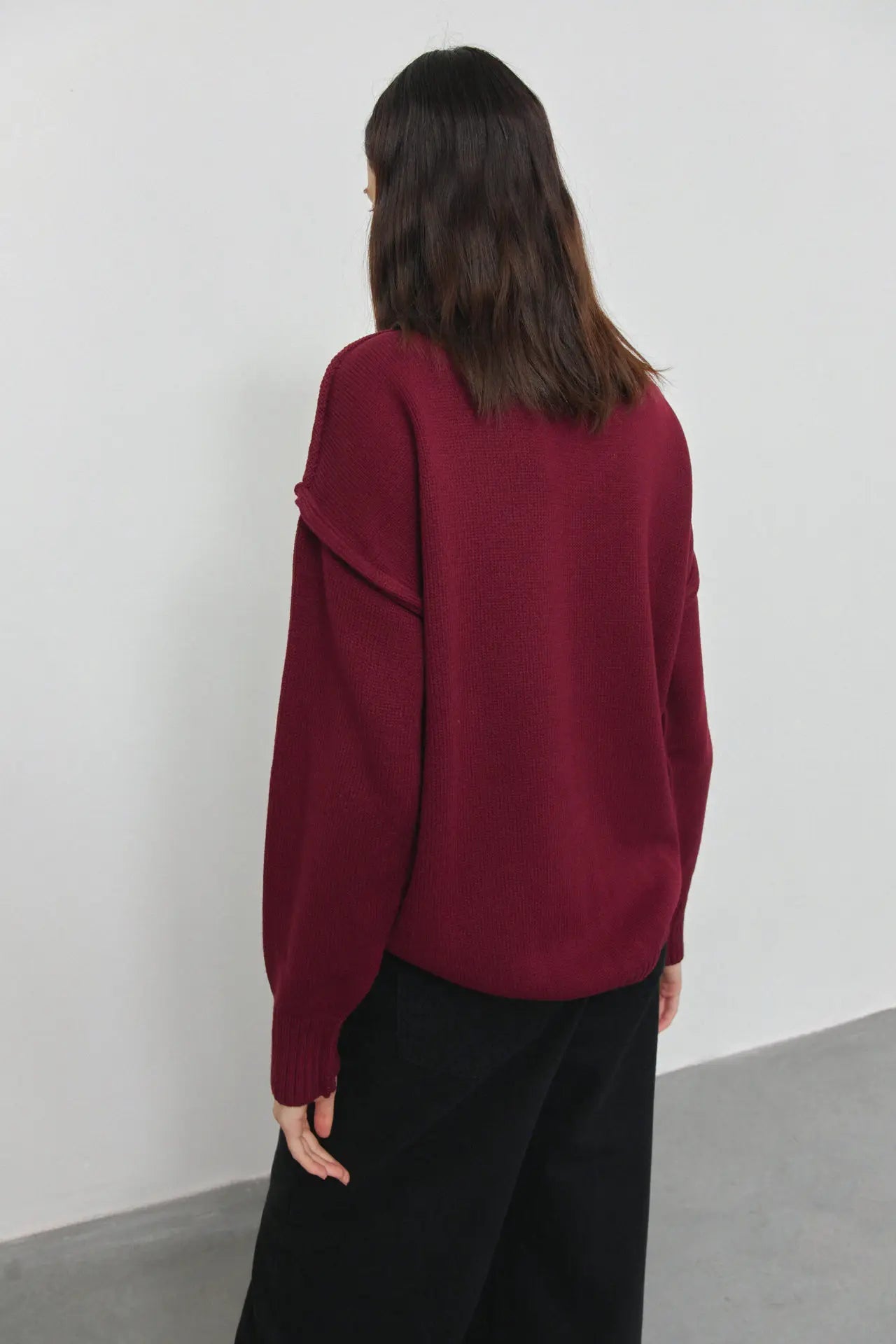 OLANE Lexi Turtleneck Knit Sweater BurgundyMSweaters
