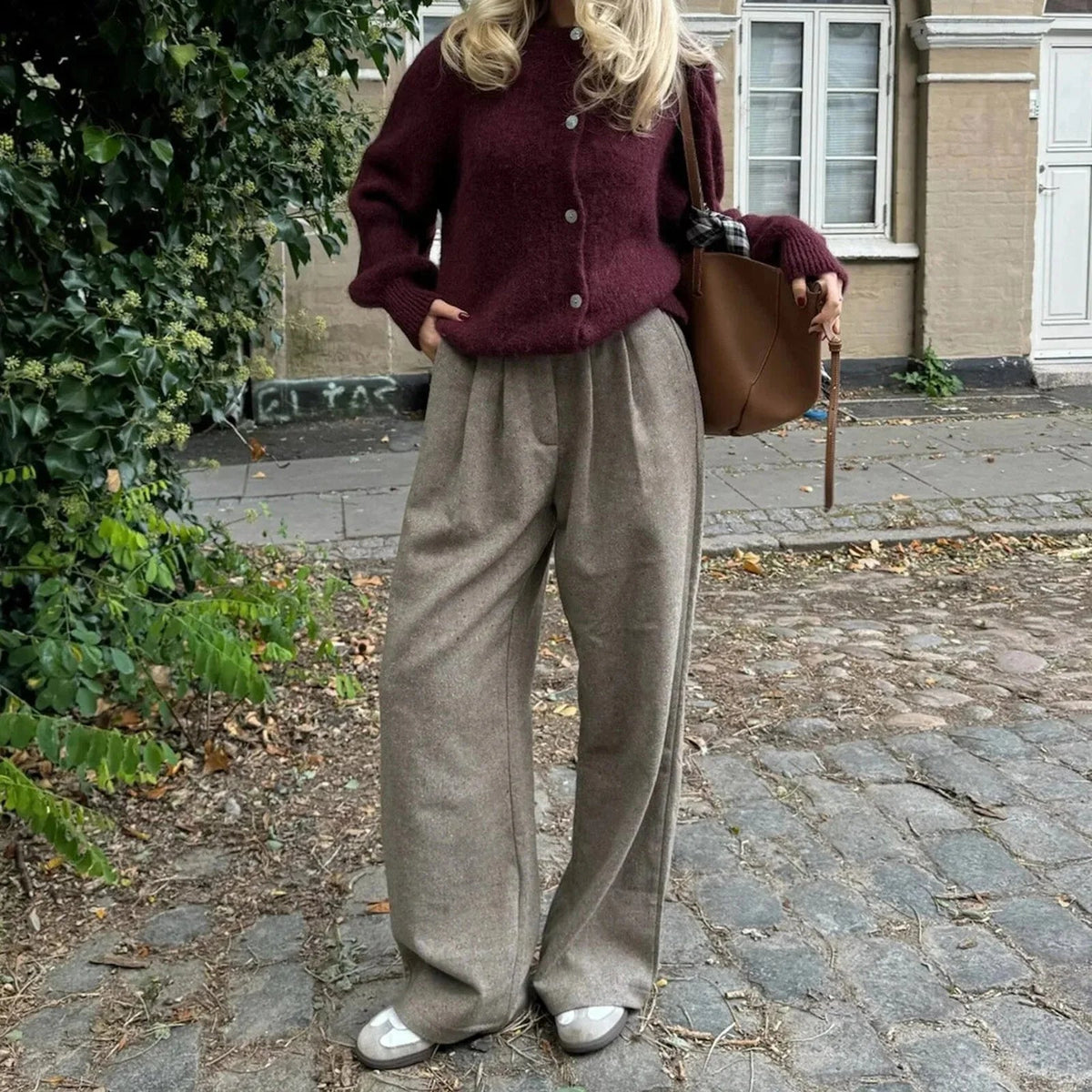 OLANE Oversized Fuzzy Knit Cardigan BurgundySWomen's Sweaters & Cardigans