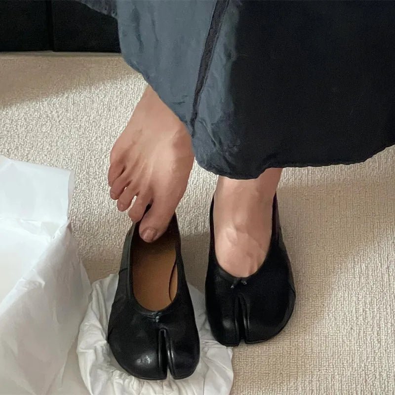OLANE Laura Split-Toe Leather Mules Black35Women's Shoes