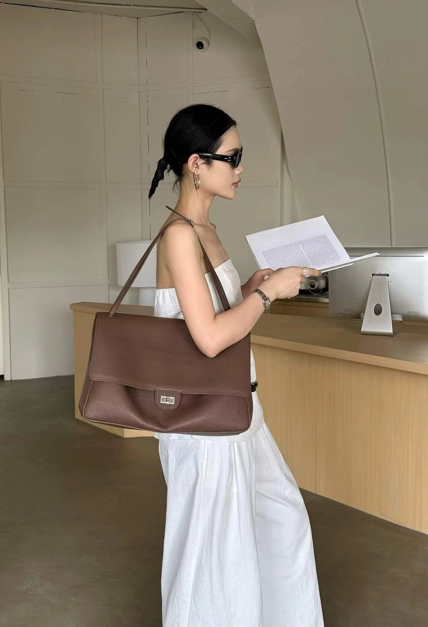 OLANE Stylish Chevron Leather Crossbody Bag BrownBag