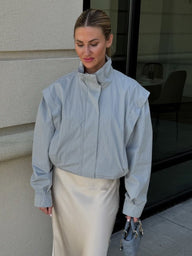 Stylish Cropped Windbreaker Jacket