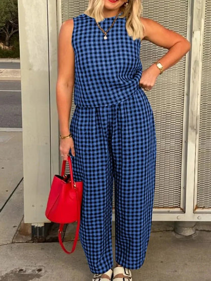 Stylish Plaid Sleeveless Vest Pant Set